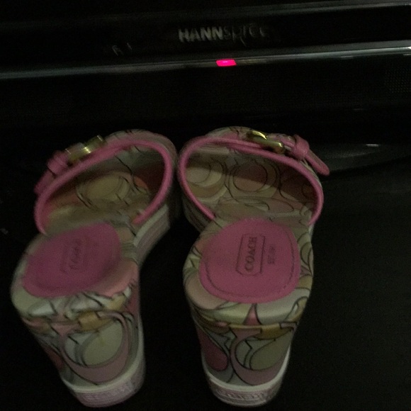 Coach Perry Pink-multi-Color. - Picture 3 of 6